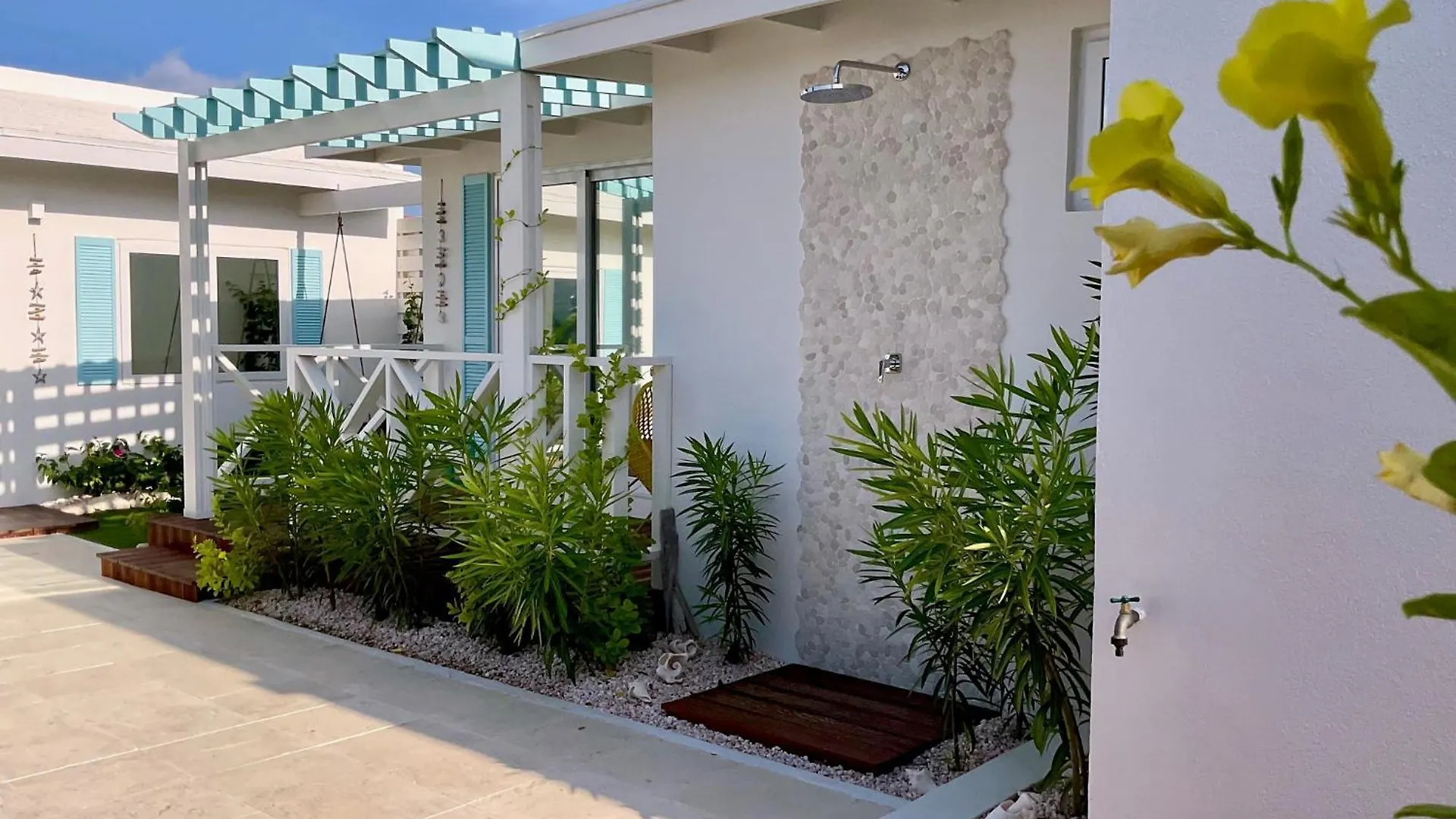Meraki Studio Oranjestad